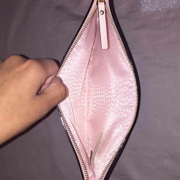 Kate Spade Gia Clutch - Picture 6 of 8